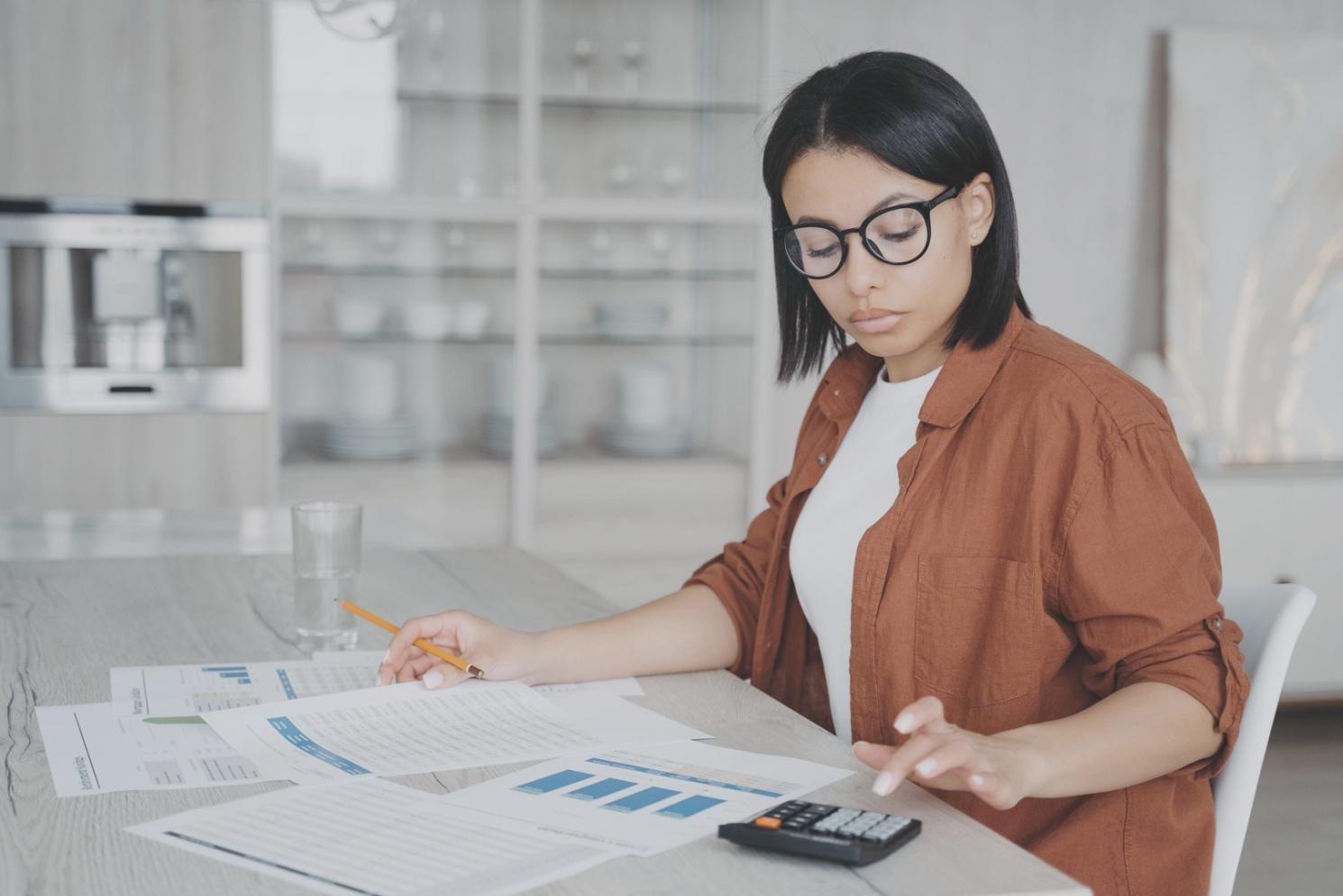 Individueller Arbeitsplatz während des Finanzplanungs-Seminars